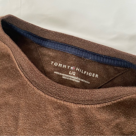 Brown Tommy Hilfiger tee - Picture 3 of 3